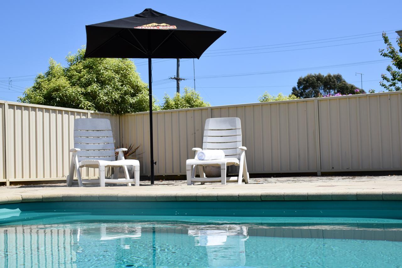 Beachway Motel Ulverstone Exteriér fotografie